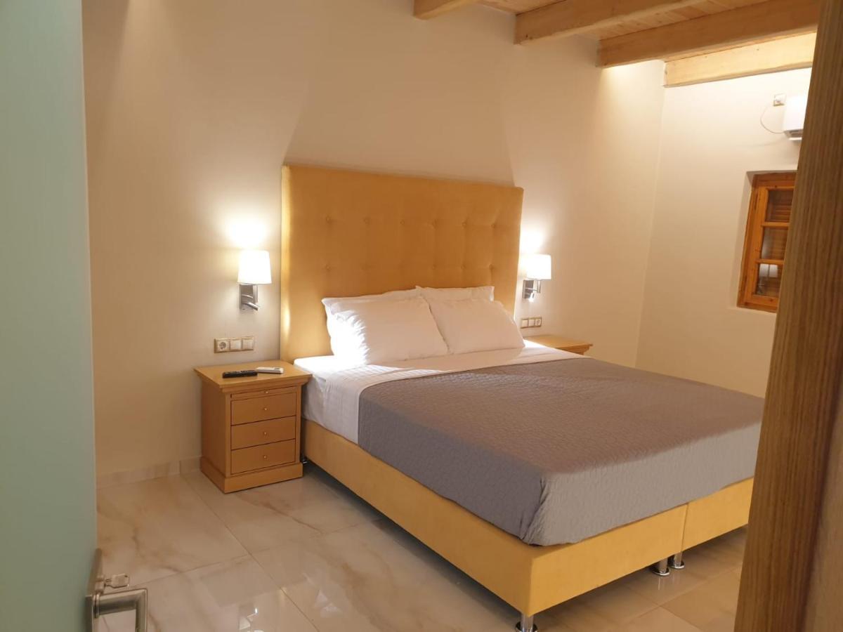 Vila Thailanda In Katakolo Pyrgos  Exterior photo